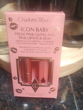 Lip product duo
